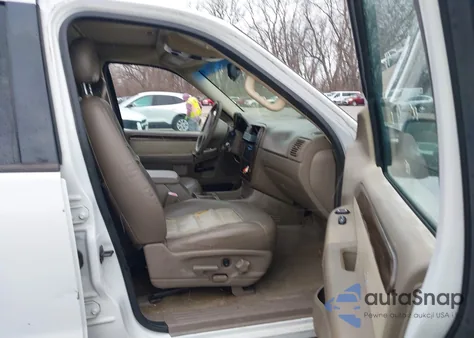 2005 Ford Explorer Eddie Bauer из США, поврежденный, VIN 1FMZU74K45ZA29113